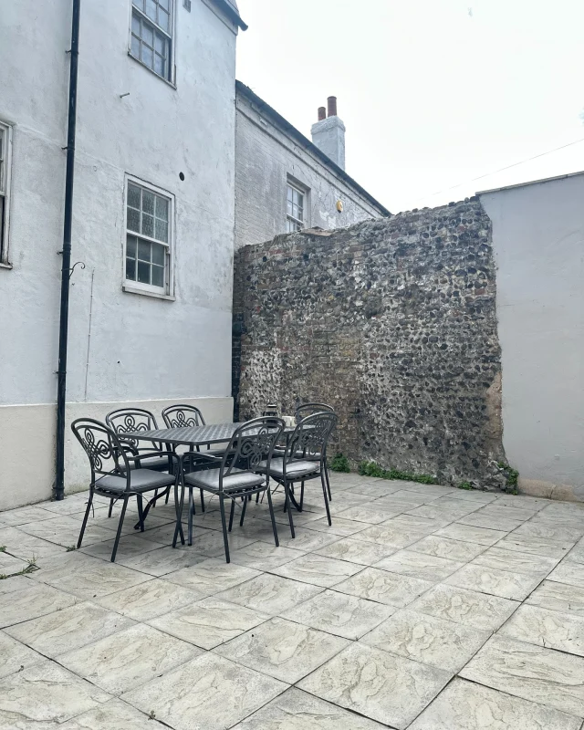 This is your sign to book that break by the sea 🌊☀️

Tucked away in the heart of Margate, our coastal retreat has a generous garden with offsite parking and is the perfect place to switch off, slow down and soak up the sun this summer!

#HolidayHomes #Margate #MargateKent #UKStaycation #KentStaycation #UKHoliday #SelfCateringAccommodation #Courtyard